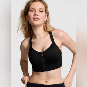 NWT PINK Victoria’s Secret Seamless Air Front Close High Support Sports Bra